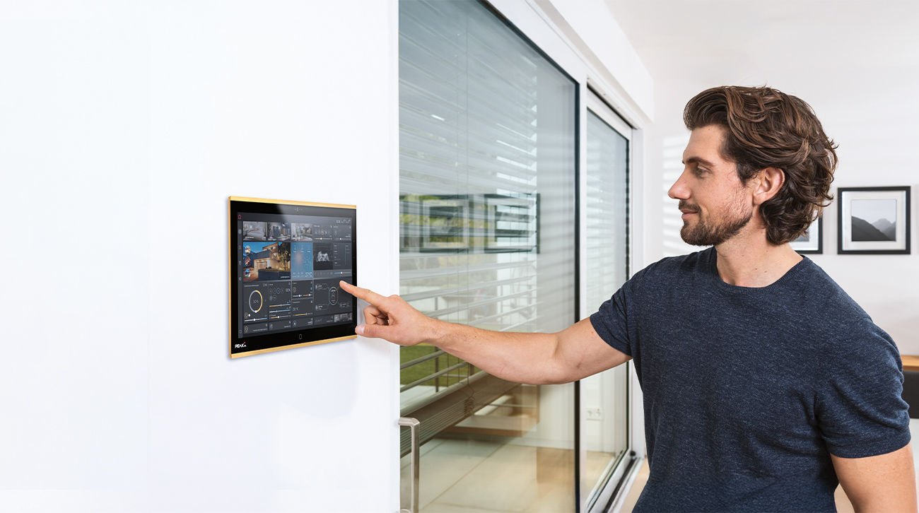 Das PEAKnx Control 16
